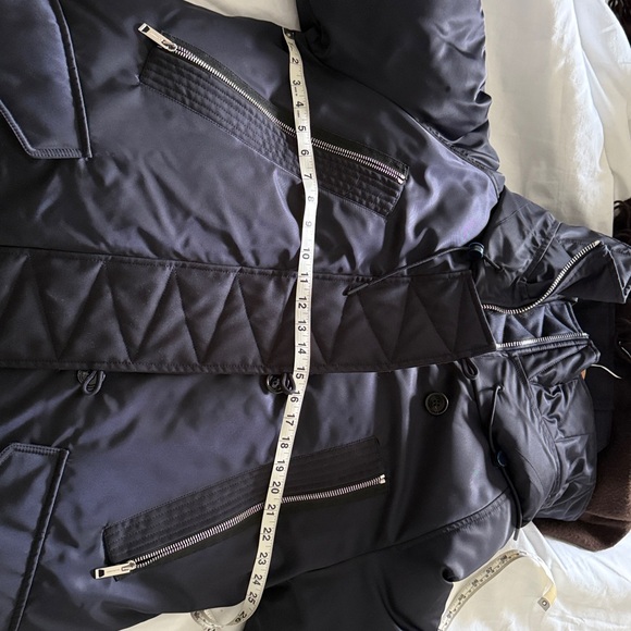 BURBERRY Hooded Parka Coat w Shearling - Picture 6 of 6